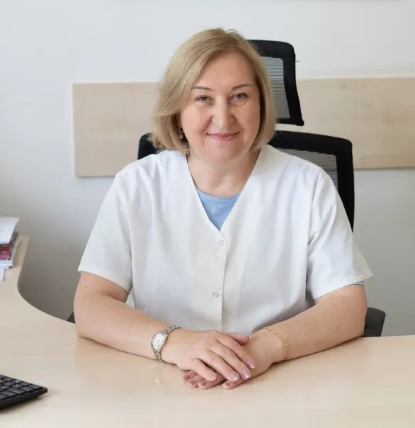 Dr. Larysa Datsiuk